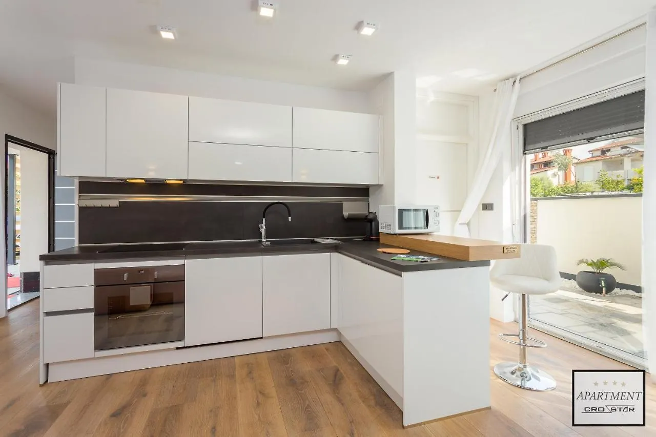Crostar Apartment Pjescana Uvala