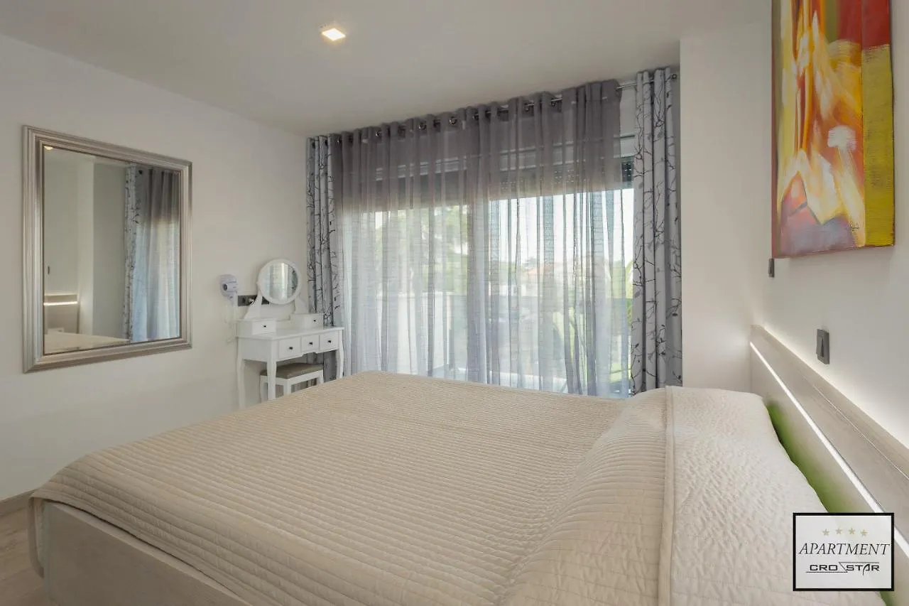 Crostar Apartment Pjescana Uvala